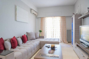 Spacious and Luxurious Apartment in Athens Center